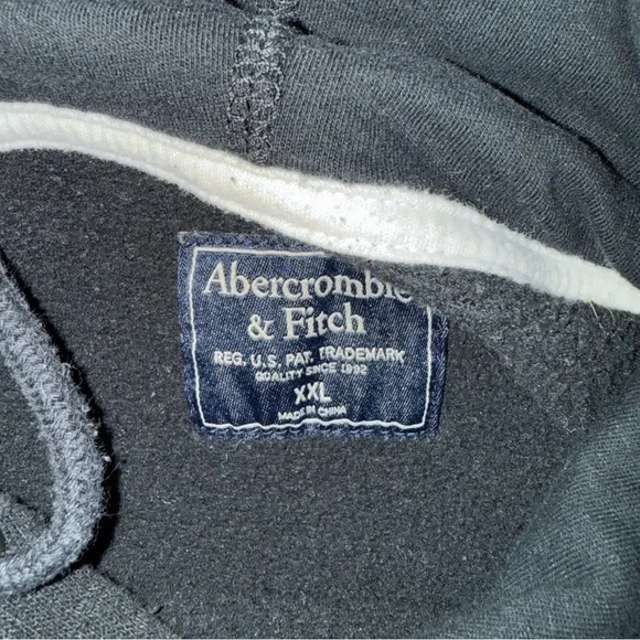 Abercrombie & Fitch Black Pullover with White Logo - Picture 2 of 2